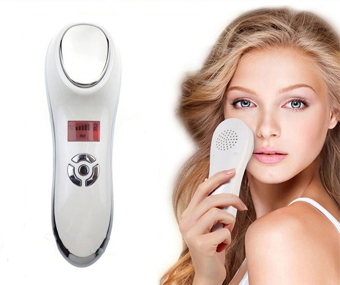 Máy đi dưỡng chất nóng lạnh mini trị thâm mắt đẹp da sau mụn